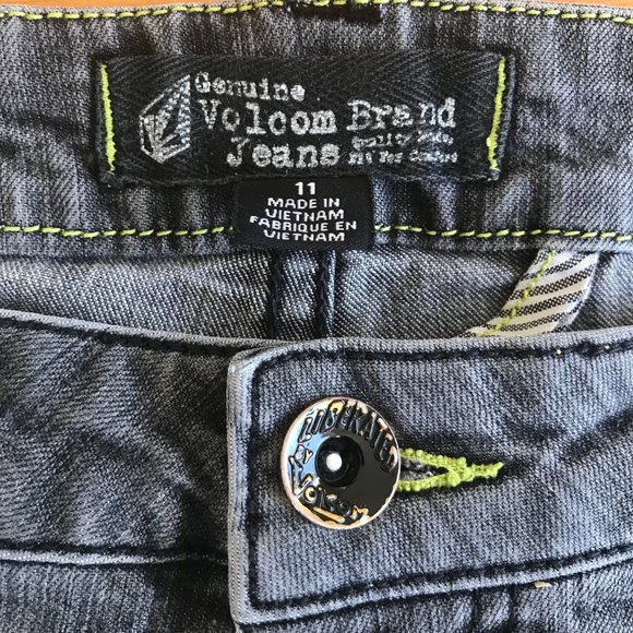 Low-Rise Volcom Blue Jeans - Picture 4 of 5